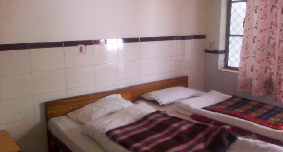 Hotel Naina Tourist Complex & Restaurant, Uttarkashi 5
